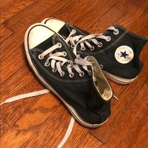 Black High Top Converse.